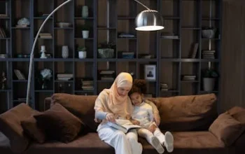 Indahnya Peran Ibu dalam Islam: Menghormati Sosok yang Penuh Cinta dan Pengorbanan