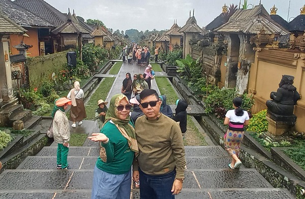 Lapah Jejamo 2024, Warga Metro nikmati liburan bersama Sofyan Tour di Pulau Bali dan Malang