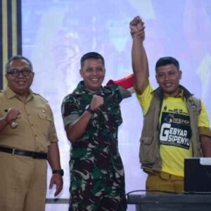 GEBYAR SIPENYU: Hadirkan 10 Hadiah Umroh untuk Kadus dan Warga Taat Pajak di Sukabumi