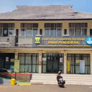 Pertanyakan Anggaran senilai 181 miliar, Kadisdik Sukabumi terkesan Plin Plan