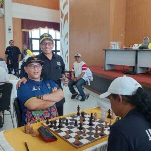 Tensi Tinggi di Porwanas: Momen Unik Hendry Ch Bangun Bertemu dengan Pengklaim Posisi Ketua PWI