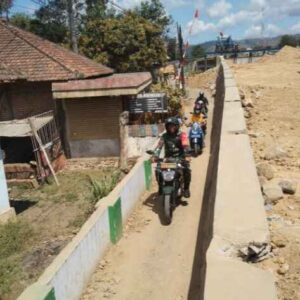 Warga Bendorejo Terdampak Pembangunan Jembatan Desak Kompensasi dari Pemerintah