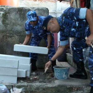 Wujud Nyata Kepedulian: Lanud Husein Sastranegara Gelar Bakti Sosial Bangun MCK di Kelurahan Husein Sastranegara