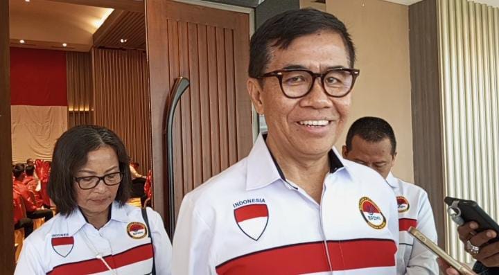 Sambut HUT RI Ke-79, BP2MI Ganti Seragam PMI dengan Jaket Merah