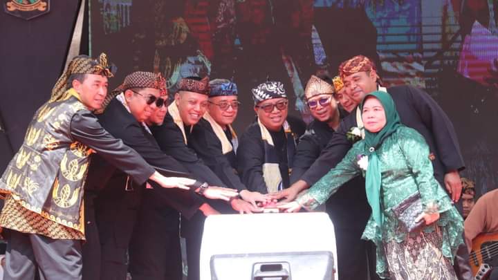 Festival Sukabumi Suka Bunga 2024 Perhelatan Akbar Promosi Kekayaan Potensi Daerah