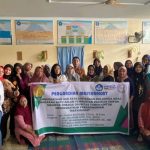  Institut Kesehatan Helvetia Beri Warga Desa Bakaran Batu Gelar Pelatihan dan Pendampingan Pembuatan Racikan Empon Menieer