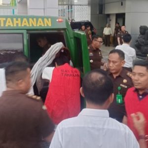 Kejati Sultra tahan Kadis PU Buton Utara terkait kasus dugaan korupsi jembatan Langere – Tanah Merah