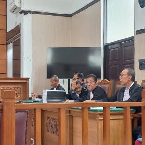 Banyak kejanggalan, Pengacara terdakwa Alexander Worotikan dan Punov Apituley kecewa dengan pernyataan saksi