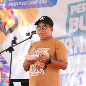 Dorong Pembangunan Sektor Peternakan, Pj Gubernur Lampung Hadiri Bulan Bakti Peternakan dan World Rabies Day 2024