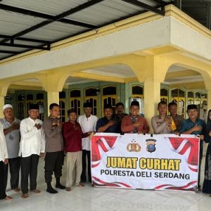 Gelar Jumat Curhat, Polresta Deli Serdang Sampaikan Pesan Kamtibmas Untuk Jaga Kondusifitas Sitkamtibmas