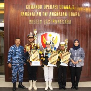 Penghargaan Kreativitas dan Kedisiplinan, Danlanud Husein Sastranegara Apresiasi Pemenang Lomba Foto dan PBB di HUT Ke-79 TNI