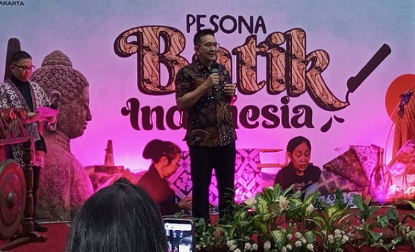 Peringatan Hari Batik Nasional 2024, Merlynn Park Hotel Hadirkan Pesona Batik Indonesia1