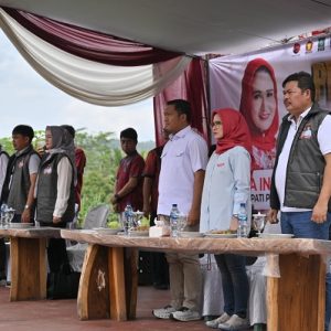Tim Pemenangan Koalisi Untuk Rakyat Paslon Nanda Indira – Antonius Kecamatan Padang Cermin dan Way Ratai Resmi Dikukuhkan