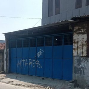 Usai dicek Sudin PKUKM , gudang mencurigakan itu ternyata menjual sparepart KW melalui market place