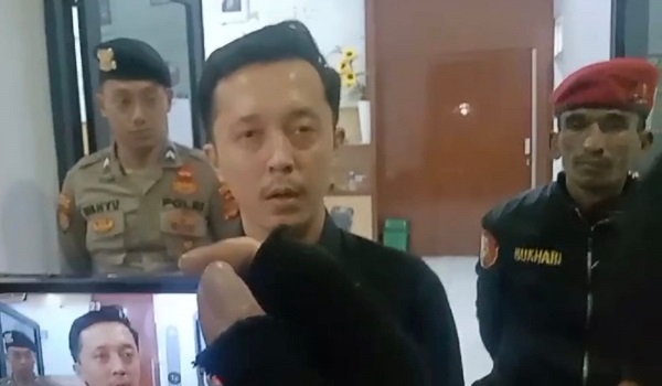 Bawaslu Kabupaten Pesawaran minta waktu umumkan hasil kajian terkait dugaan Ijasah bodong milik Calon 01 Aries Sandi