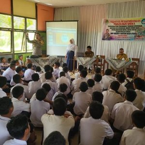Cegah Bullying dan Kenakalan Remaja, Kapolsek Kunjungi SMP Negeri 4 Matan Hilir Utara