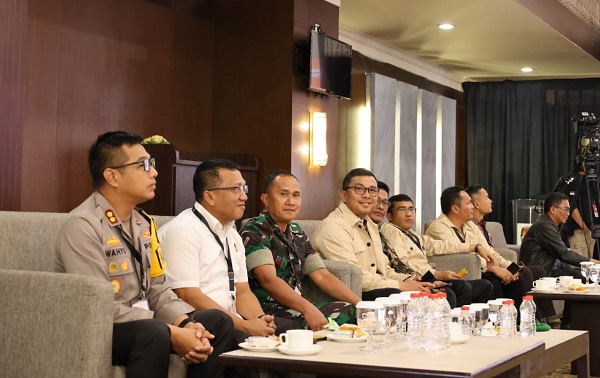 Debat Publik Pilbub Toba Berjalan Lancar, Pjs Bupati Toba Apresiasi KPUD dan Ketiga Paslon