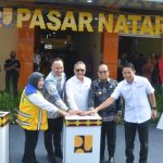 Dorong Penguatan Ekonomi Lokal, Pj. Gubernur Lampung Dampingi Menko Bidang Pangan Resmikan Pasar Natar 