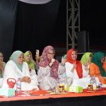 Nanda Anton Paslon 02 Bershalawat Bersama Ribuan jemaah Keluarga Besar Nahdatul Ulama