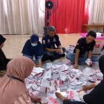 Pelipatan dan Penyortiran Surat Suara Pemilihan 2024 di Aceh Selatan