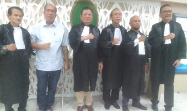 Sidang lanjutan dugaan korupsi dan pencucian uang di Pengadilan Negeri Jakarta Selatan berlangsung alot