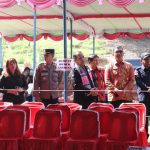 Tinjau Simulasi Riil Putungsura, Pjs. Bupati Toba Sampaikan Dukungan Pelaksanaan Pilkada