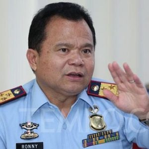 Ambil langkah berani dan inovatif, Mantan Dirjen Imigrasi Ronny Sompie berhasil cegah puluhan ribu WNI jadi korban TPPO