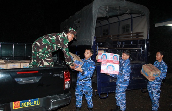 Bantu Korban Bencana Alam, Danlanud Husein Sastranegara Berangkatkan Satgas Cepat Tanggap ke Desa Kadupandak Cianjur