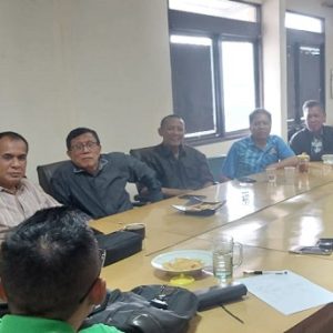 Pimpin rapat persiapan, Ketum PWI Pusat HCB apresiasi kerja Panitia HPN 2025 Banjarmasin