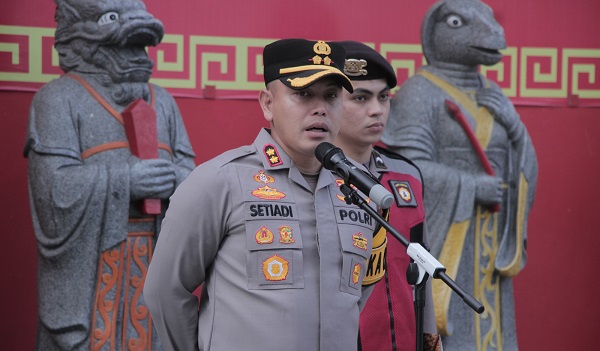 Kapolres Ketapang Pimpin Apel Pengamanan Imlek 2025