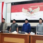 Paripurna DPRD, Bupati Kabupaten Sukabumi sampaikan Tiga Raperda Prakarsa