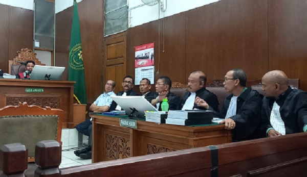 Sidang Penggelapan dan Penipuan, Kuasa Hukum Saksi dinilai berikan keterangan tidak benar