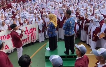Aksi Damai Pelajar MAN 2 Kota Bekasi Tuntut Transparansi dan Audit Dana Sekolah