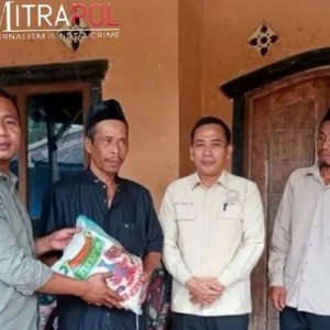 Anggota DPRD Kabupaten Lebak Fraksi PKS Berikan Bantuan Pada Korban Kebakaran 