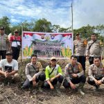 Polsek Sandai dan Pemerintah Desa Bersinergi Dukung Ketahanan Pangan dengan Penanaman Jagung