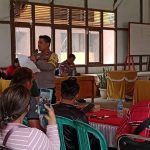 Sekcam bersama Kapolsek Manis Mata pimpin mediasi antara PT HHK-SJE dengan warga Desa Batu Sedau dan Desa Seguling