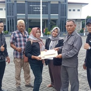 Selain ke Polres dan OJK, Dana Talangan Ika Fina diadukan ke DPRD Kabupaten Brebes