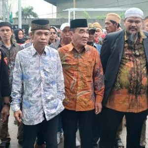 Sosok yang ditunggu-tunggu muncul, H. Khoiri-Timan daftarkan diri jadi calon Ketua RW 17 Muarabaru