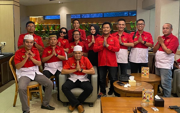 Berkah Ramadan, DPD PWRI Provinsi Lampung Berbagi Takjil Gratis 