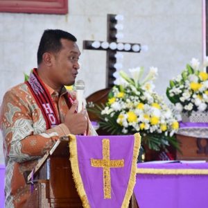 Bupati Toba Sampaikan Terima Kasih Atas Sumbangan Bangunan Untuk HKBP DR. IL. Nommensen Sigumpar