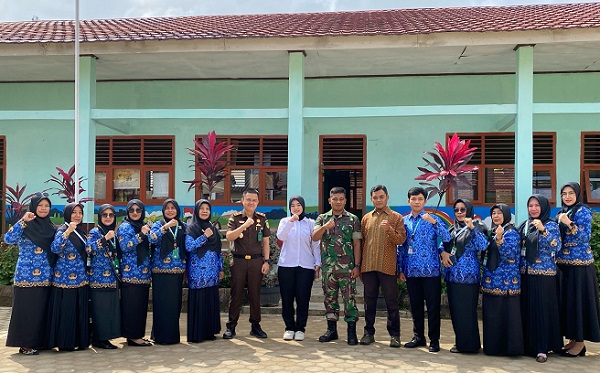 Pemkab Pesawaran Luncurkan Program Makanan Bergizi Gratis untuk 1.435 Siswa Penerima Manfaat