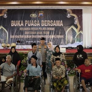 Berbagi Keberkahan, Polres Demak Buka Puasa Bersama Anak Yatim dan Penyandang Disabilitas