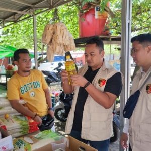 Satgas Pangan Polres Ketapang Lakukan Pengecekan di Pasar dan Distributor