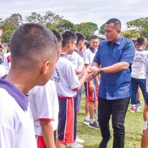 Tinjau Pelaksanaan Pelatihan Kesamaptaan dan Psikotes, Bupati Toba Janjikan 5 juta per Siswa
