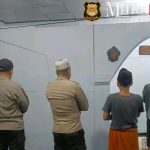 Kapolsek Leuwidamar Polres Lebak beserta Anggota Laksanakan Shalat Tarawih Keliling