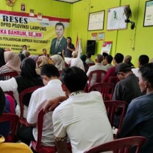 Masyarakat Wates Keluhkan Infrastruktur Jalan Dihadapan Mustika Bahrum