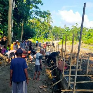 Puasa, Tak Kendorkan Semangat Satgas TMMD Ke-123 Kodim 1510/Sula