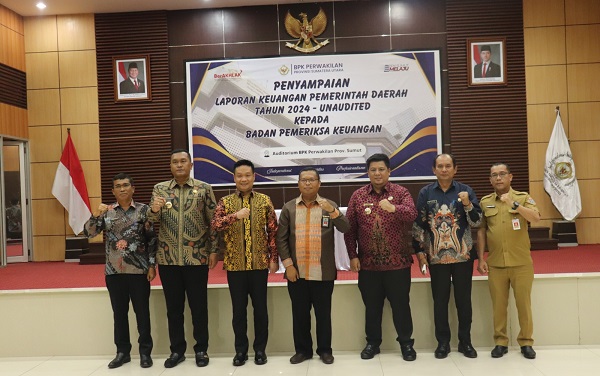 Bentuk Tanggung Jawab Daerah, Bupati Toba Serahkan LKPD Kabupaten Toba Tahun 2024 Inaudited ke BPK