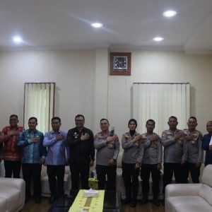 Tingkatkan Sinergitas, Kapolresta Deli Serdang Kunjungi Bupati
