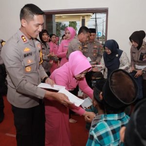 Polres Jember Gelar Santunan Anak Yatim dan Buka Puasa Bersama Polri dan Masyarakat